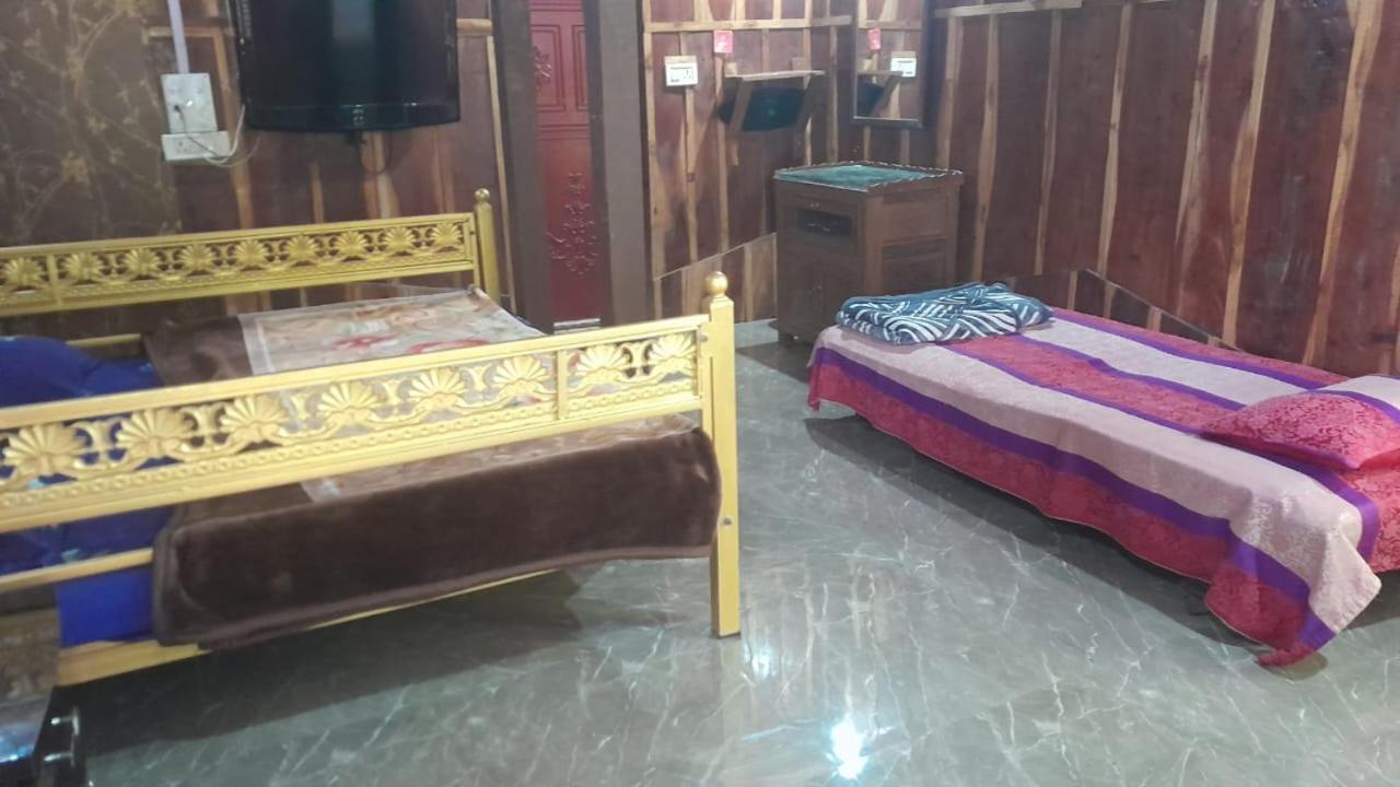 Amruta Homestays Chikhaldara Phòng bức ảnh